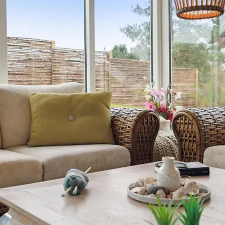 Laurens - 800m From The Sea By Interhome *