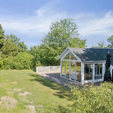 Laurens - 800m From The Sea By Interhome Feriehus